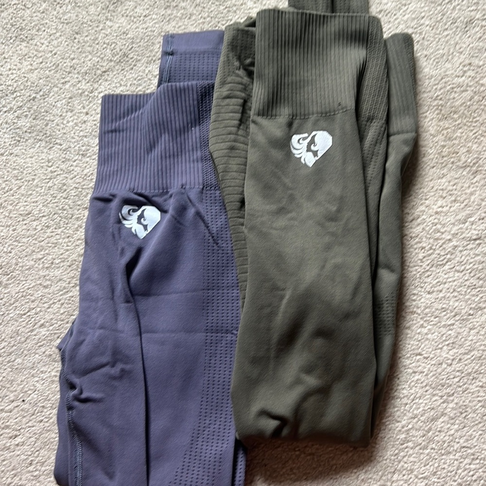 Women’s best leggings two pairs